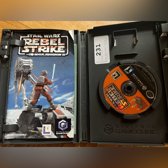 Star Wars rebel strike rogue squadron III GameCube Nintendo - Picture 1 of 3
